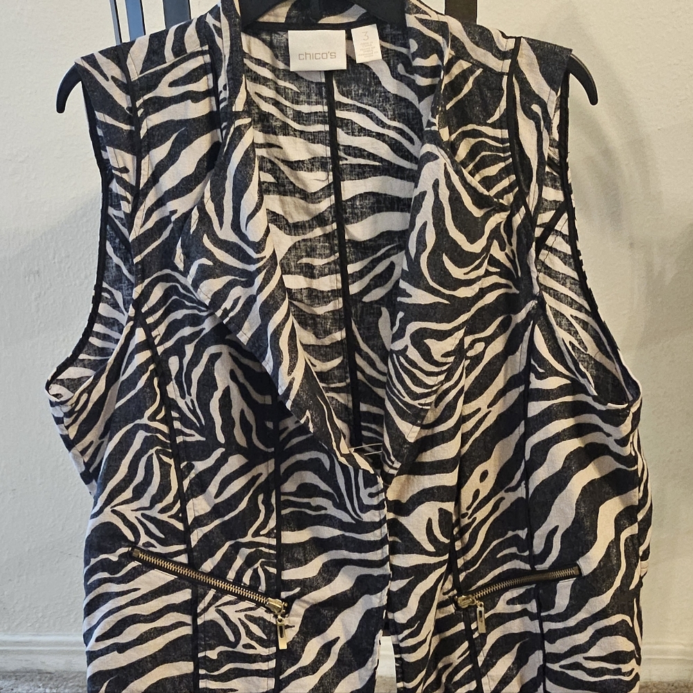 Chico's Shimmery Zebra Print Vest, Size 3